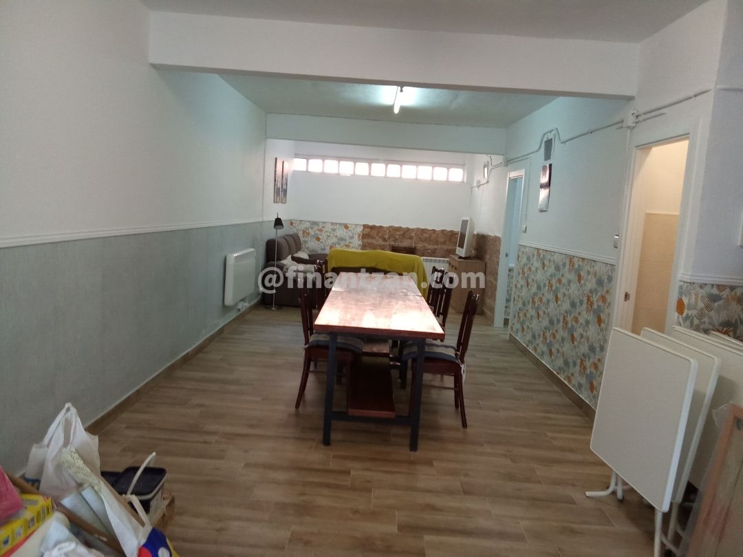 commercial premises for sale trapagaran